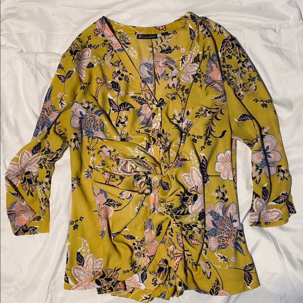 NY&CO Yellow Floral blouse top with tie waist